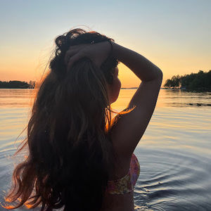 Meet your Posher, Eva